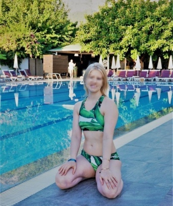 🔥 У меня есть опыт и все необходимые навыки, чтобы насытить твои самые сокровенные желания.
💋 Я могу быть нежной и ласковой, а также дикий и страстным любовницей. Обладательница упругой груди и изящной фигуры, я готова показать тебе нашиемную сторону удовольствия.
💫 У меня есть индивидуальный подход к каждому клиенту, и я готова сделать все возможное, чтобы ты почувствовал себя особенным. Я заботлива и внимательна, ты сможешь полностью расслабиться со мной.
📸 Приходи и убедись сам, что мои фото - настоящие, а красота моя подлинная. Постоянные клиенты твердят, что со мной время идет невероятно быстро.
🌃 Живу в Москве, недалеко от центра. Если хочешь провести незабываемое время, набери меня и я буду ждать тебя готовая окутать тебя страстью и удовлетворить все твои желания. 💫 5915, 25 лет